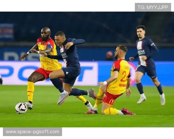 欧塞尔主场3-1力克梅斯，赢得宝贵保级之战