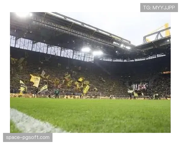 多特蒙德宣布今夏启动南看台扩建工程，容量将提升至3000人